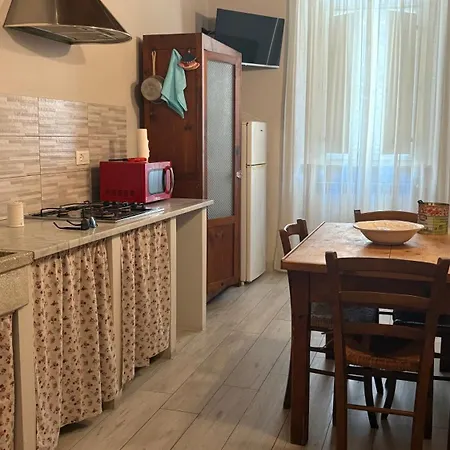 Lodge San Romano 16 *
